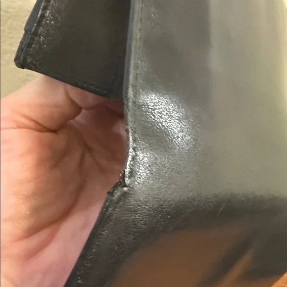 Salvatore Ferragamo Leather Continental Wallet - Picture 6 of 16